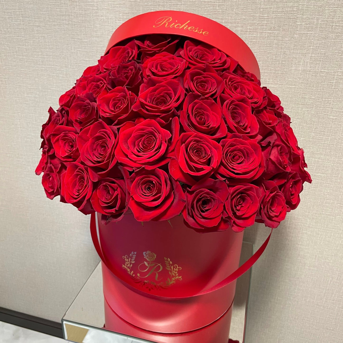 【RED BOX】Lサイズのバラのドームフラワー