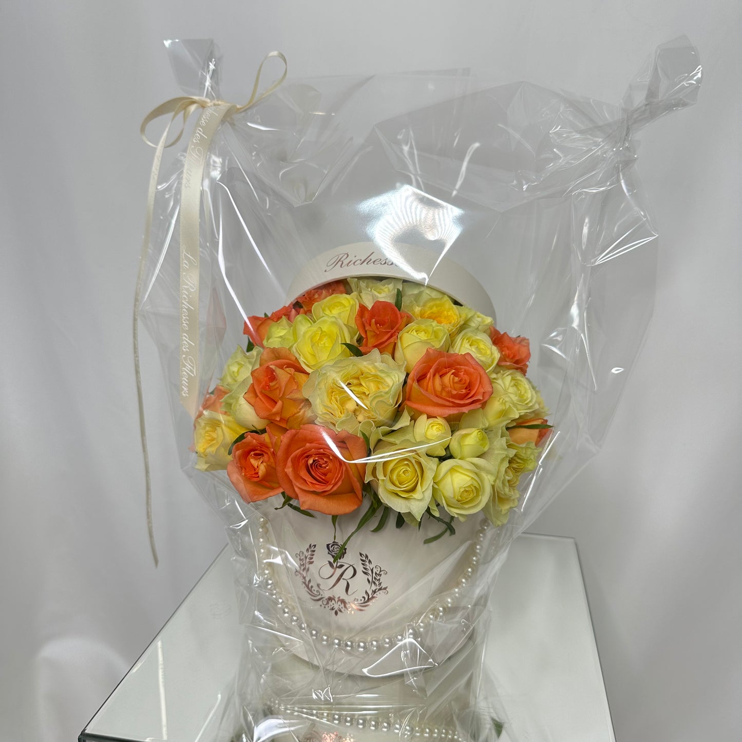 オレンジバラと黄色いバラのアレンジメントSサイズ【H様オーダーメイド】